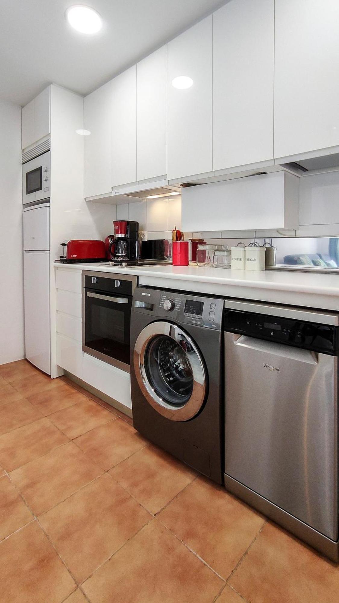 Apartamento Plaza De Cristos Con Jardin By Sharingco *